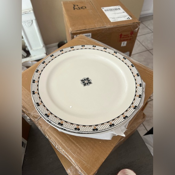 Anthropologie The Bistro Tile Stoneware Side Plates, Set of 4, NWT - Picture 5 of 6